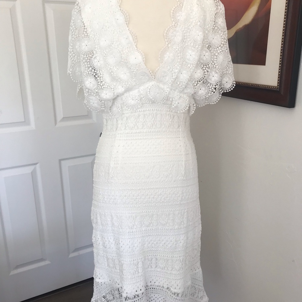 White Lace Dress - Picture 4 of 6